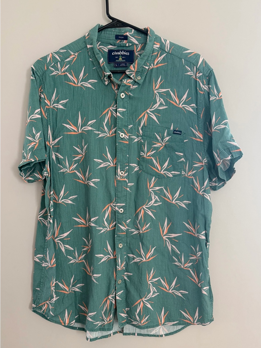 CHUBBIES Friday Shirt Green Paradise Petal Hawaiian Tropical Button Down